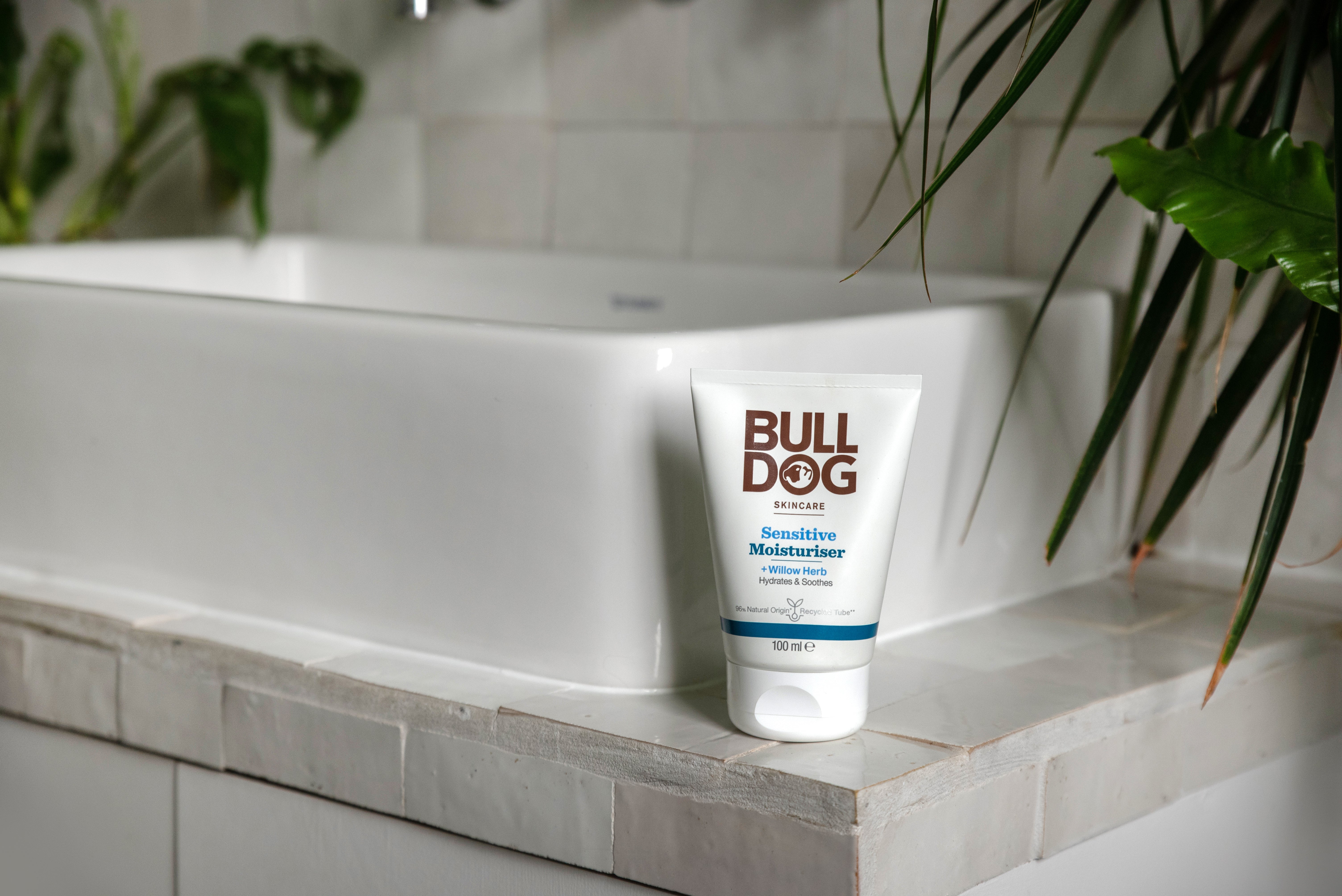 Sensitive Moisturiser - Image 7